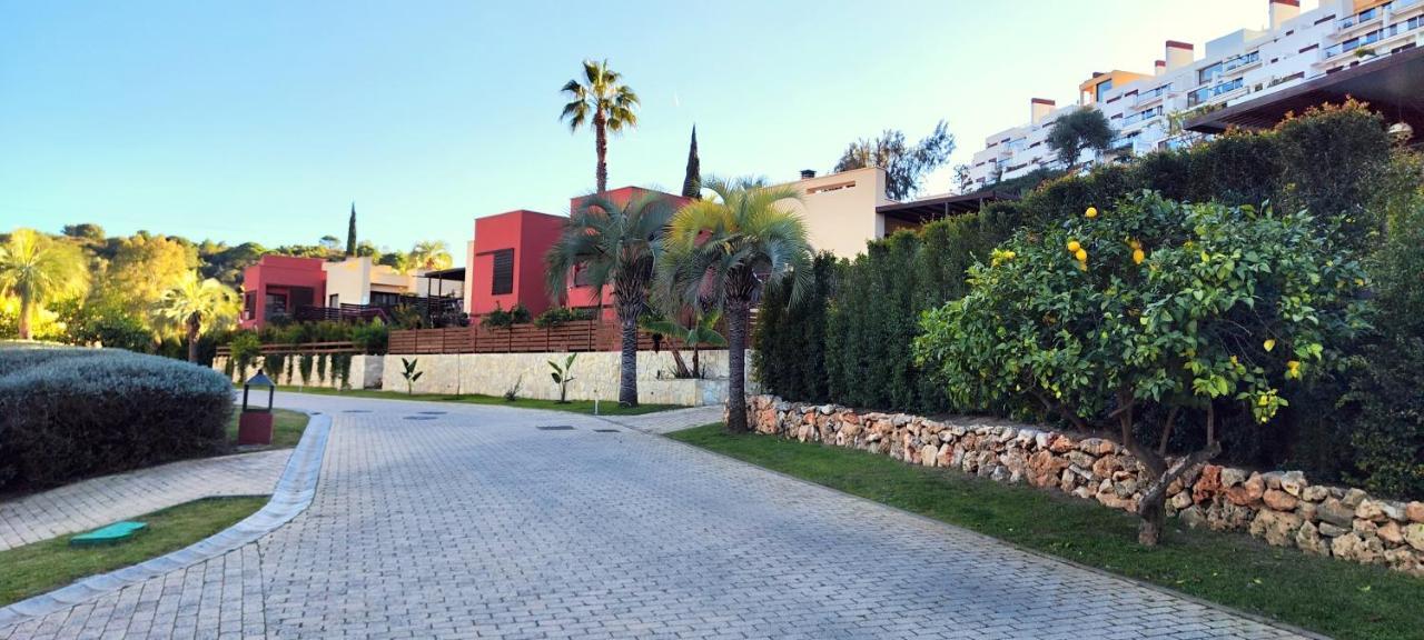 Gorgeous 3 Bedrooms In Villa Natural Reserve Park! 埃斯特波纳 外观 照片
