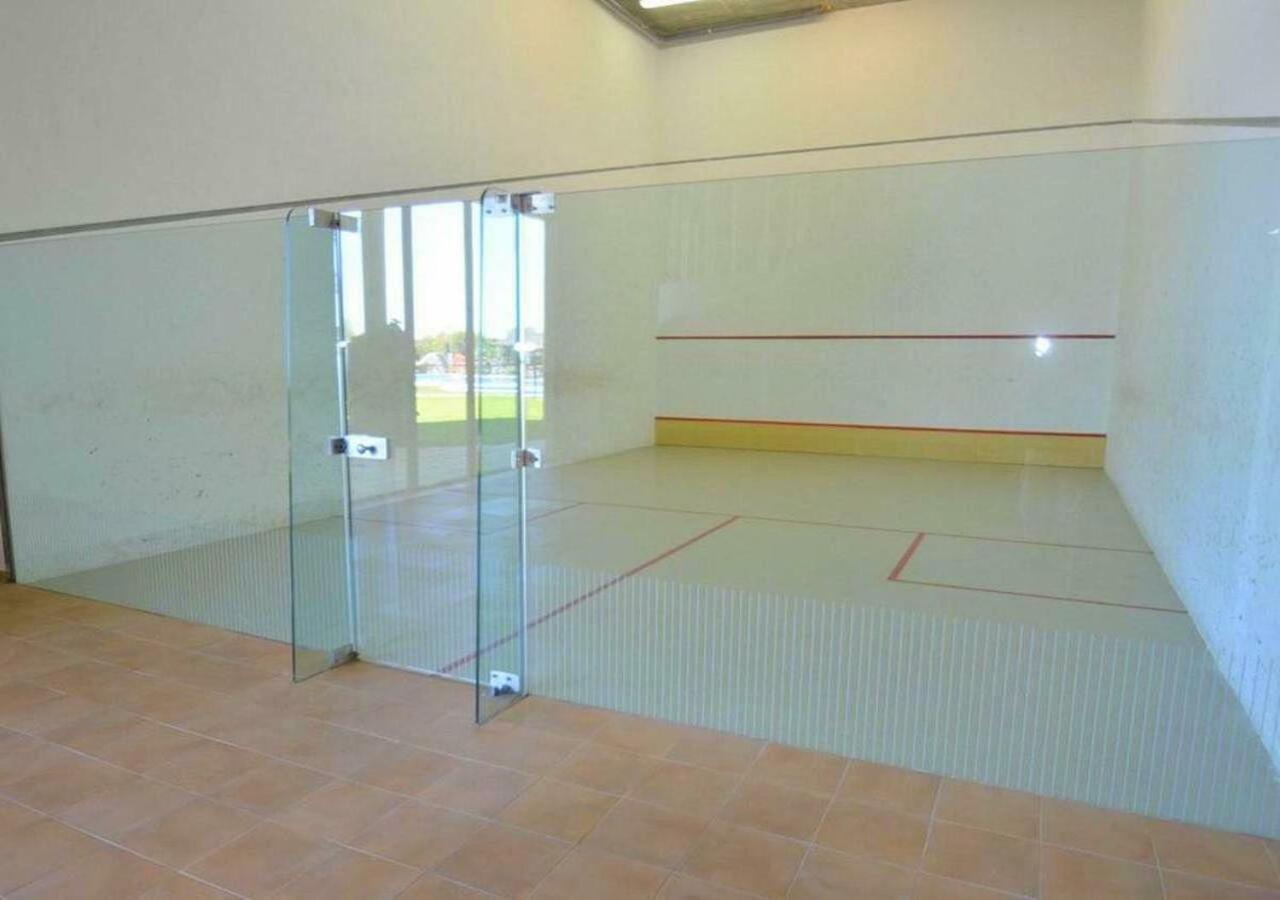 Gorgeous 3 Bedrooms In Villa Natural Reserve Park! 埃斯特波纳 外观 照片